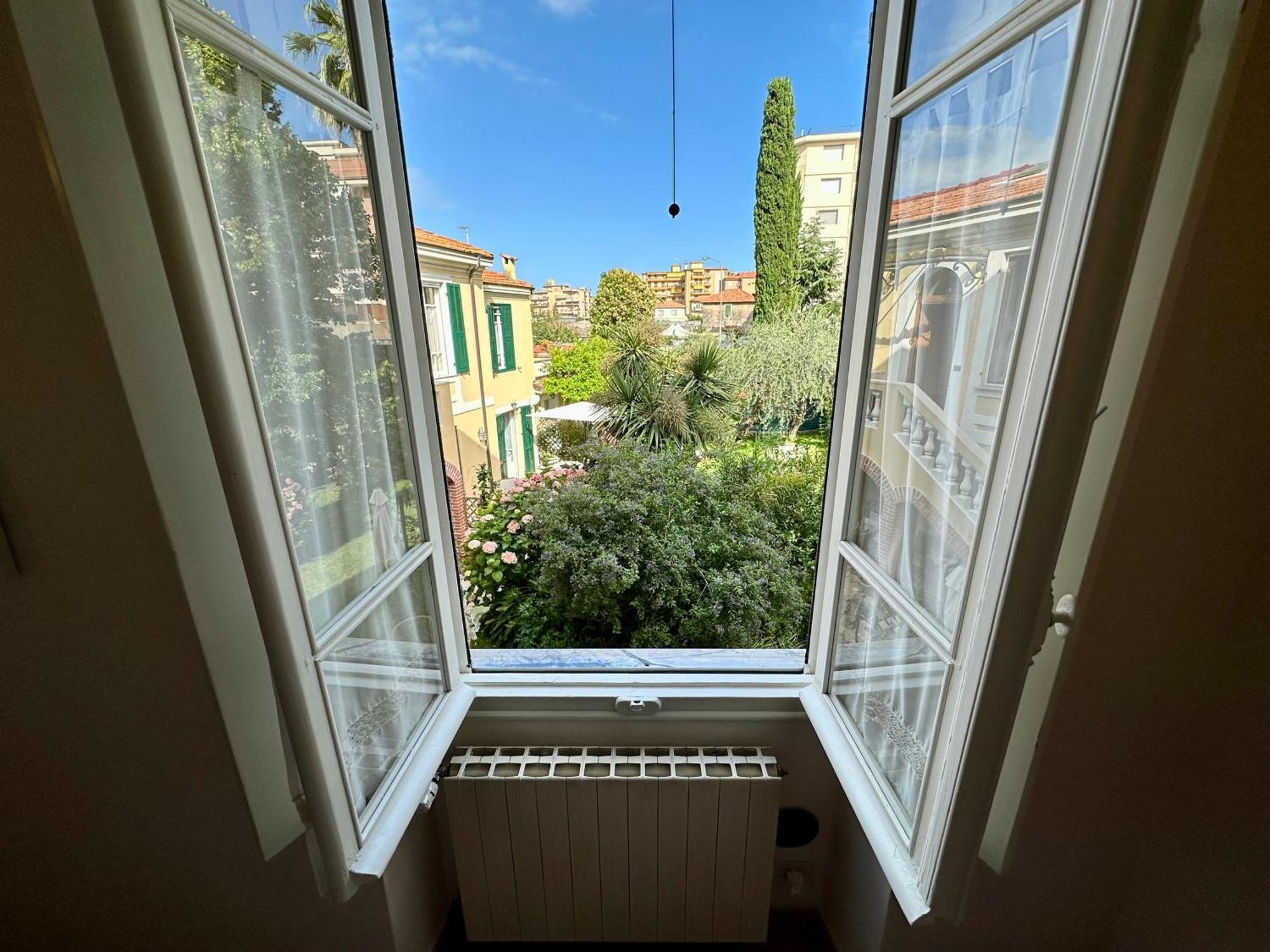 Villa Angelina - Casa Glicine Валекрозия Екстериор снимка