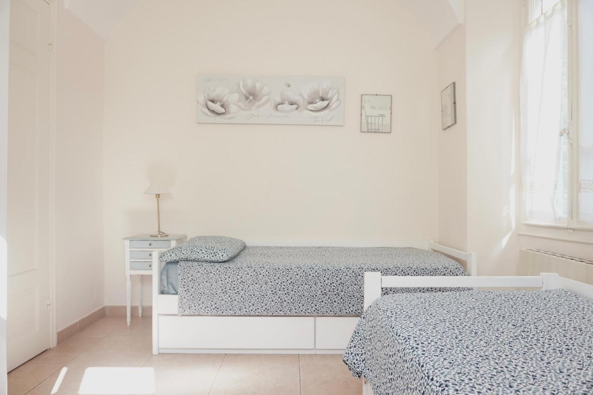 Villa Angelina - Casa Glicine Валекрозия Екстериор снимка