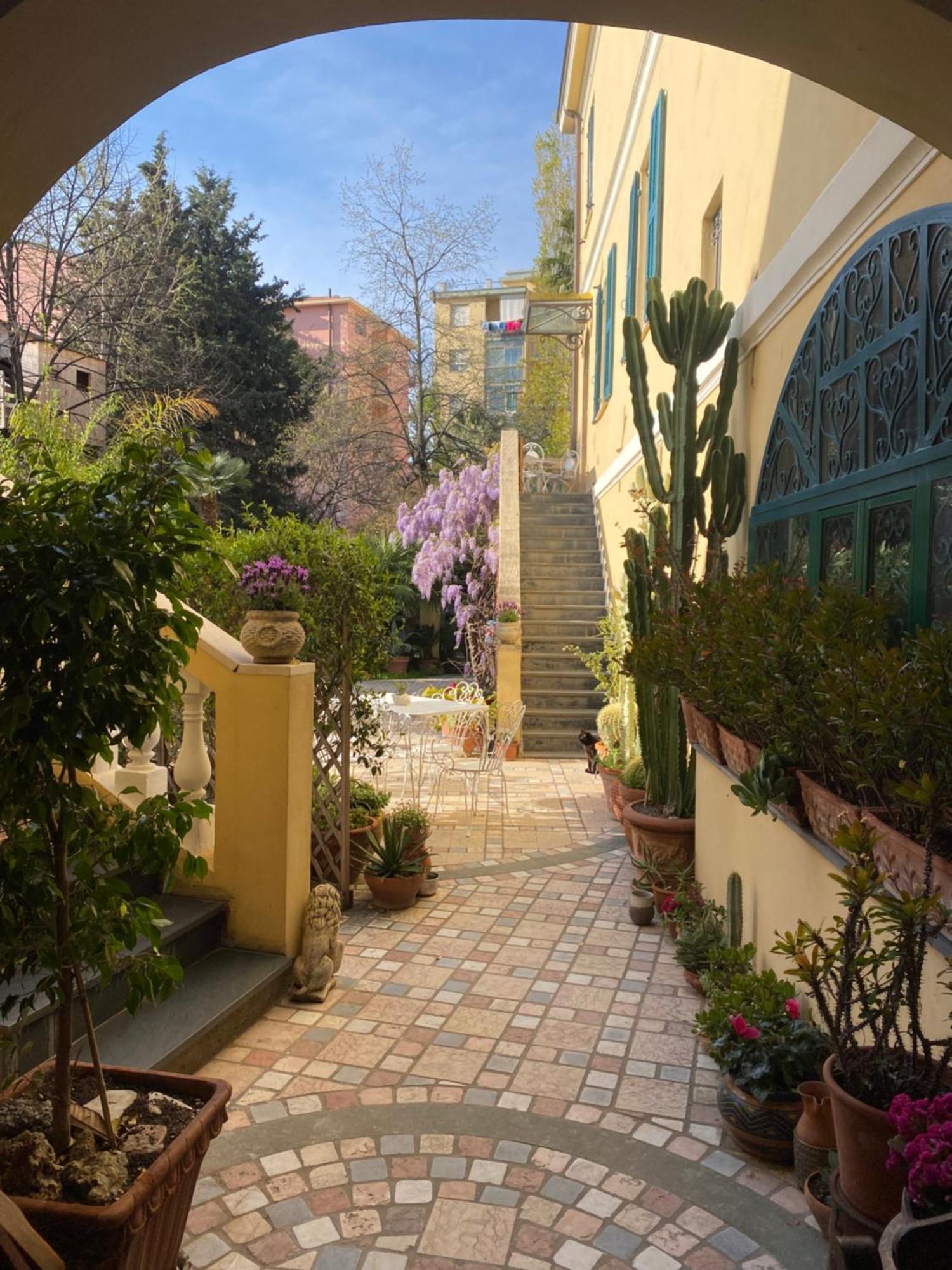Villa Angelina - Casa Glicine Валекрозия Екстериор снимка